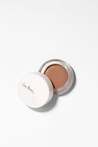Corrector de Arnica, tono BREW