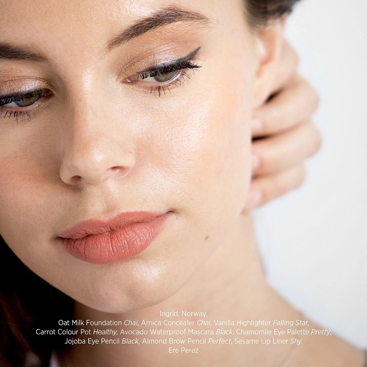 Lapiz de ojos con aceite de jojoba NEGRO